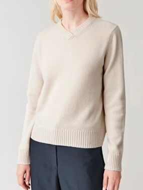 COS 100% Cashmere Sweater